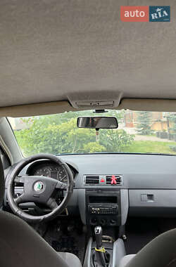 Хэтчбек Skoda Fabia 2003 в 