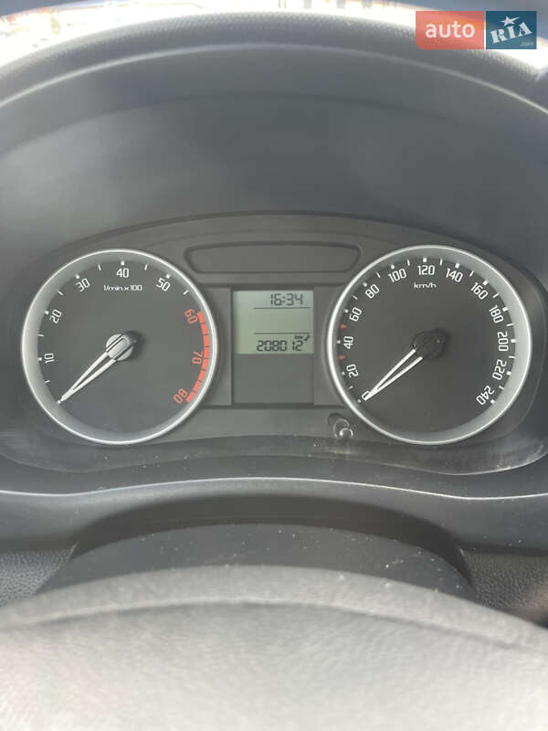 Универсал Skoda Fabia 2008 в Ивано-Франковске фото 17 Универсал Skoda Fabia 2008 в Ивано-Франковске