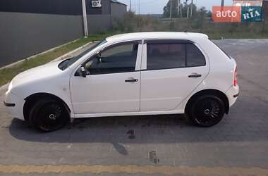 Хэтчбек Skoda Fabia 2006 в 
