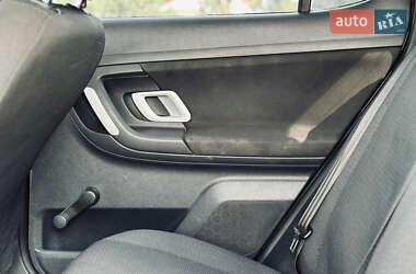 Хэтчбек Skoda Fabia 2009 в 