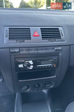 Универсал Skoda Fabia 2006 в 