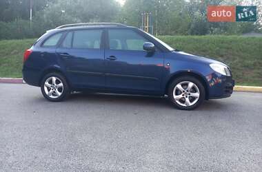Универсал Skoda Fabia 2009 в 