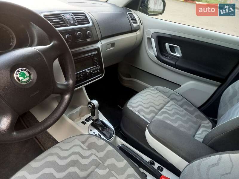 Універсал Skoda Fabia 2009 в Львові