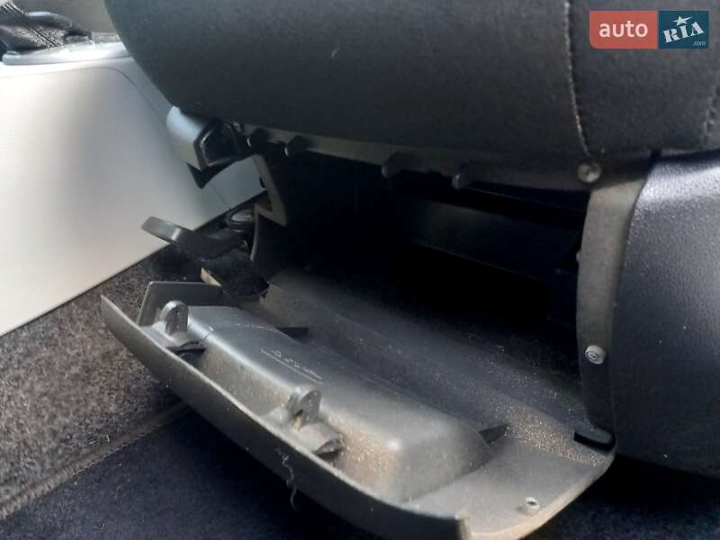 Універсал Skoda Fabia 2009 в Львові