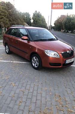 Универсал Skoda Fabia 2009 в Черкассах