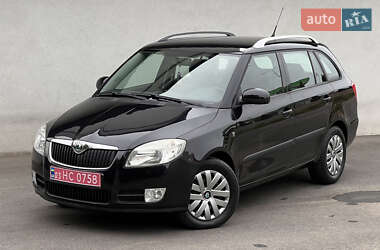 Універсал Skoda Fabia 2008 в Вінниці
