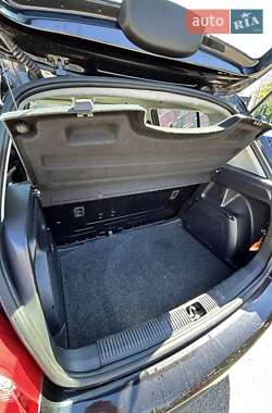 Хэтчбек Skoda Fabia 2011 в 