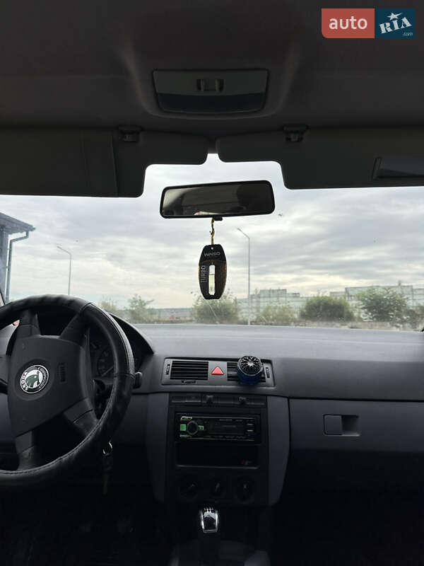 Хетчбек Skoda Fabia 2001 в Могилів-Подільському фото 12 Хетчбек Skoda Fabia 2001 в Могилів-Подільському