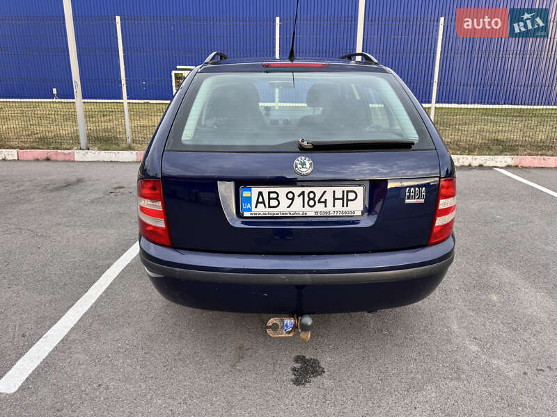 Универсал Skoda Fabia 2005 в Виннице