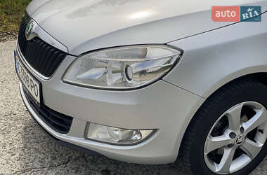Хэтчбек Skoda Fabia 2011 в 