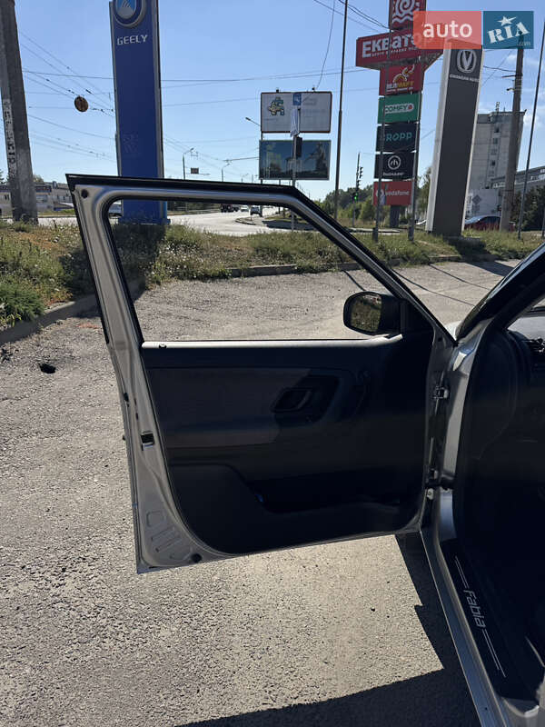 Хэтчбек Skoda Fabia 2011 в Полтаве
