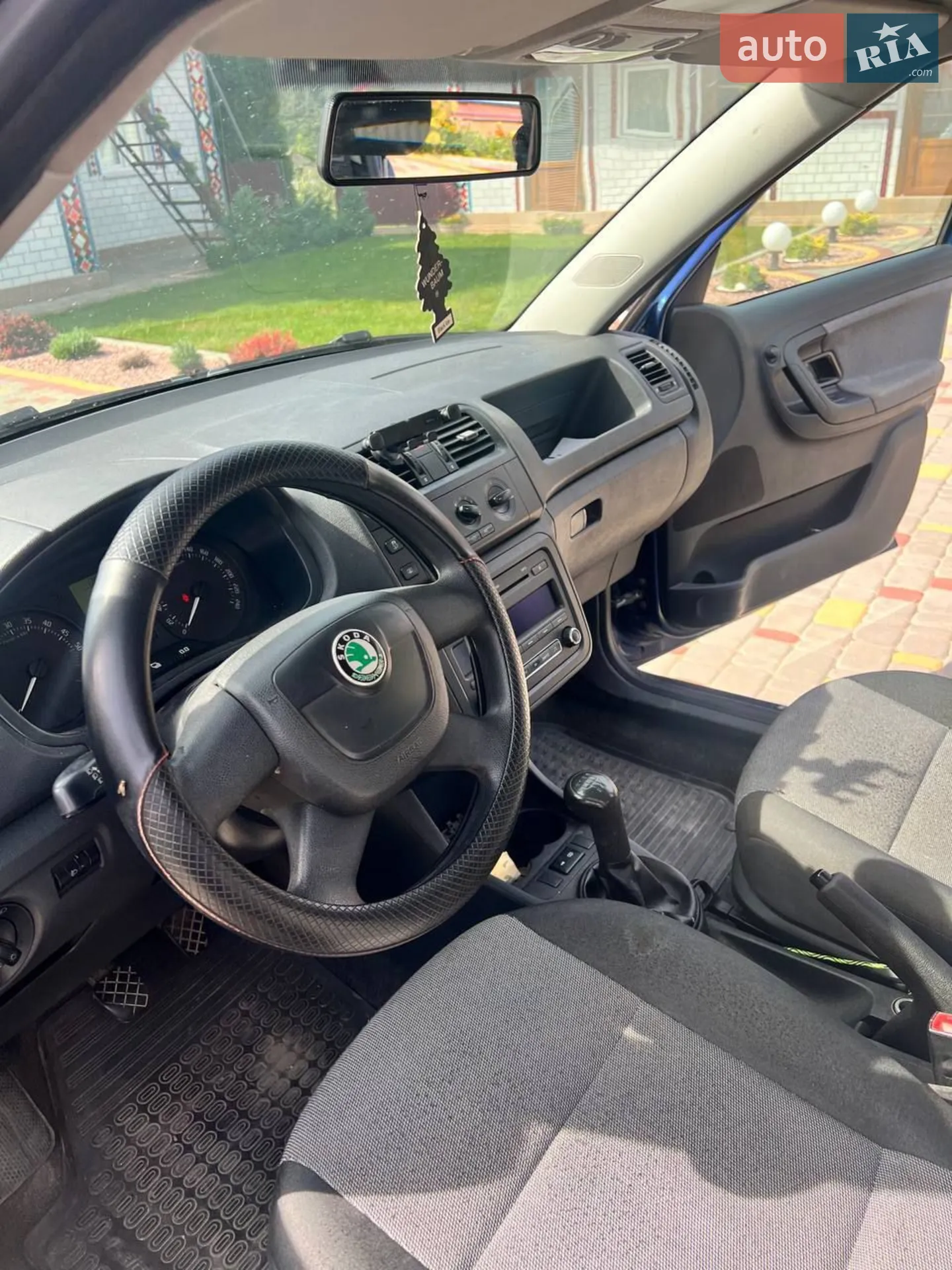 2011 Skoda Fabia - мініатюра 11