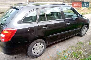 Универсал Skoda Fabia 2009 в Луцке
