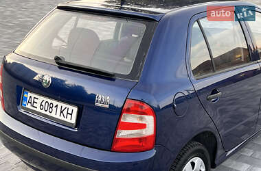 Хэтчбек Skoda Fabia 2006 в 