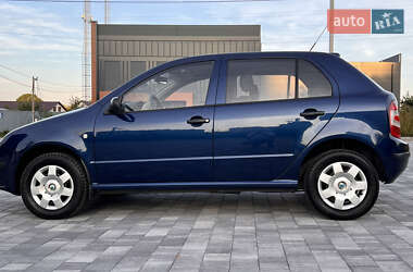 Хэтчбек Skoda Fabia 2006 в 