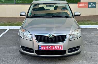 Універсал Skoda Fabia 2008 в Харкові