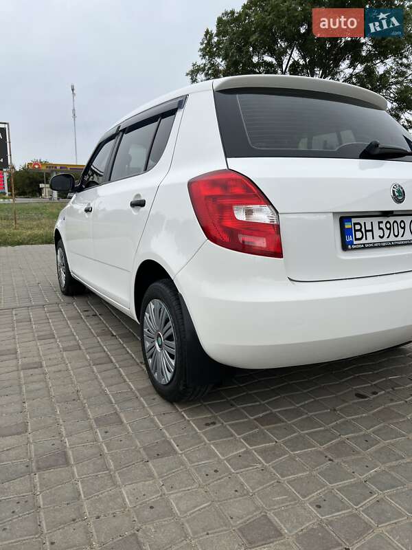 Хетчбек Skoda Fabia 2012 в Роздільній