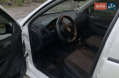 Хэтчбек Skoda Fabia 2007 в 