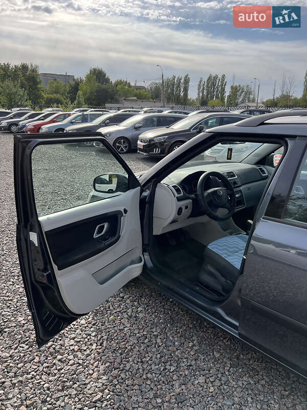 Универсал Skoda Fabia 2009 в Черкассах