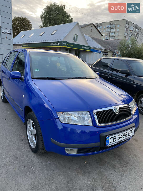 Универсал Skoda Fabia 2004 в Чернигове