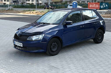 Хэтчбек Skoda Fabia 2016 в Киеве