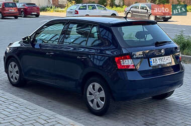 Хэтчбек Skoda Fabia 2015 в 