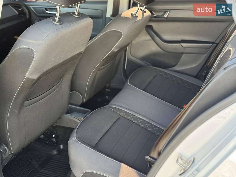 Универсал Skoda Fabia 2020 в Киеве
