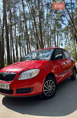 Хэтчбек Skoda Fabia 2008 в Киеве