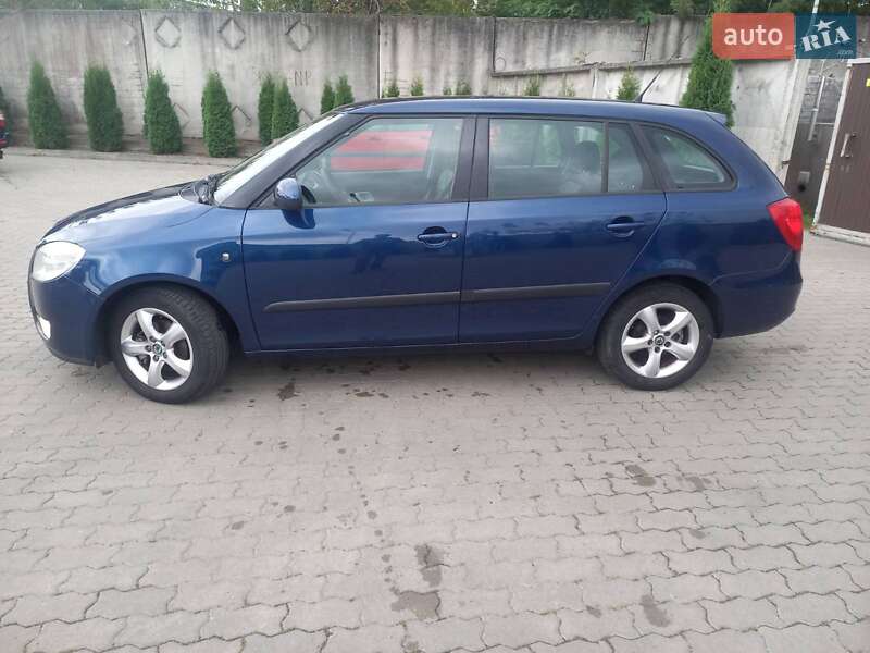 Универсал Skoda Fabia 2009 в Сарнах фото 6 Универсал Skoda Fabia 2009 в Сарнах