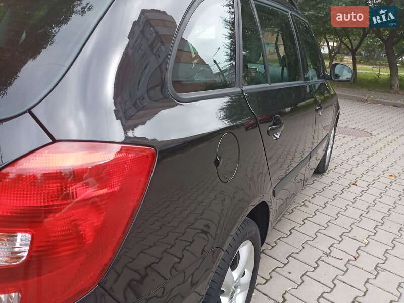Универсал Skoda Fabia 2009 в Ивано-Франковске