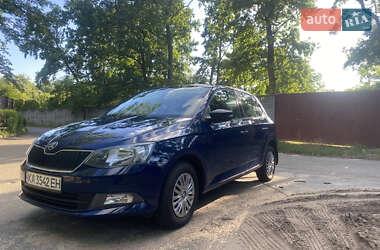 Хэтчбек Skoda Fabia 2016 в Киеве