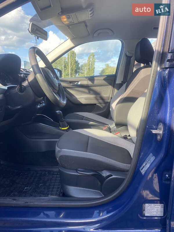 Хэтчбек Skoda Fabia 2016 в Киеве