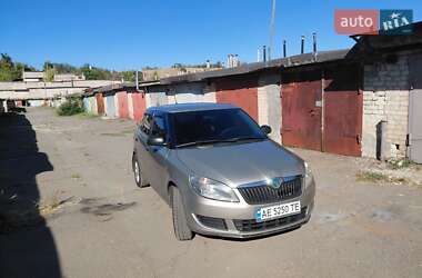 Хэтчбек Skoda Fabia 2011 в Кривом Роге