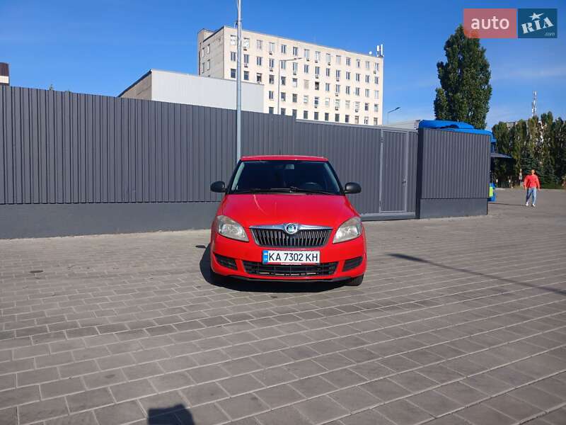 Хетчбек Skoda Fabia 2011 в Черкасах фото 5 Хетчбек Skoda Fabia 2011 в Черкасах