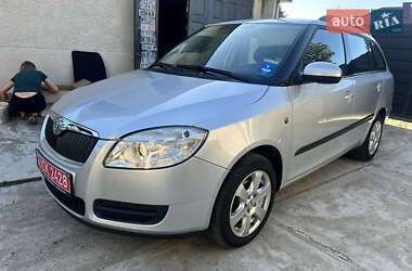 Универсал Skoda Fabia 2009 в Ивано-Франковске