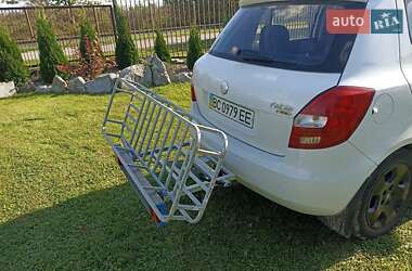 Хэтчбек Skoda Fabia 2008 в 