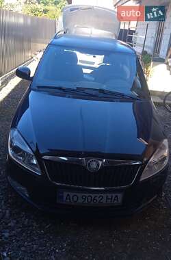 Универсал Skoda Fabia 2010 в Хусте