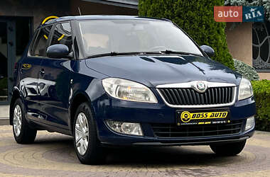 Хэтчбек Skoda Fabia 2012 в Львове