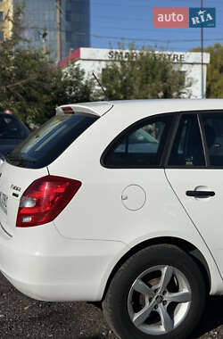 Универсал Skoda Fabia 2012 в 