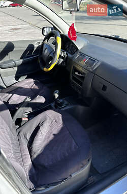 Хэтчбек Skoda Fabia 2007 в 