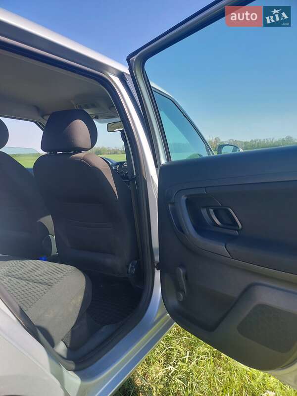 Універсал Skoda Fabia 2011 в Полтаві