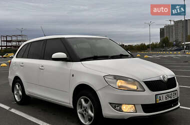 Универсал Skoda Fabia 2010 в 