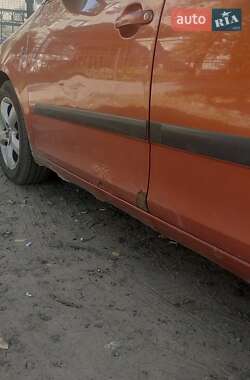 Хэтчбек Skoda Fabia 2007 в 