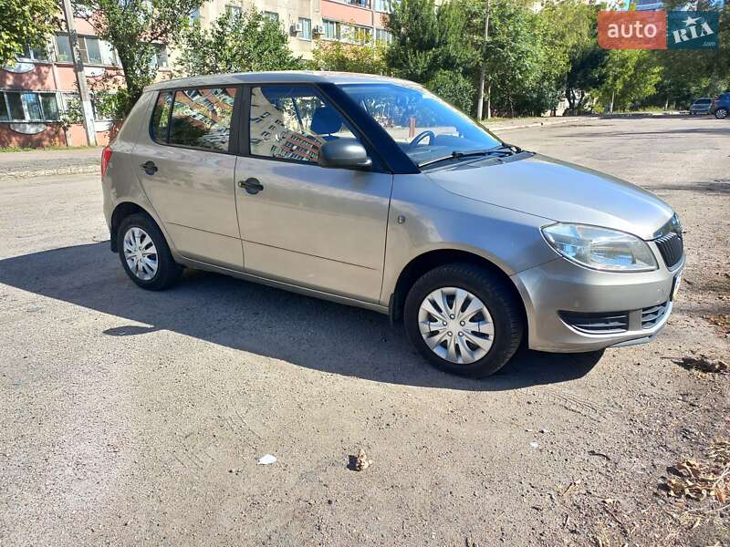 Хэтчбек Skoda Fabia 2010 в Запорожье фото 9 Хэтчбек Skoda Fabia 2010 в Запорожье
