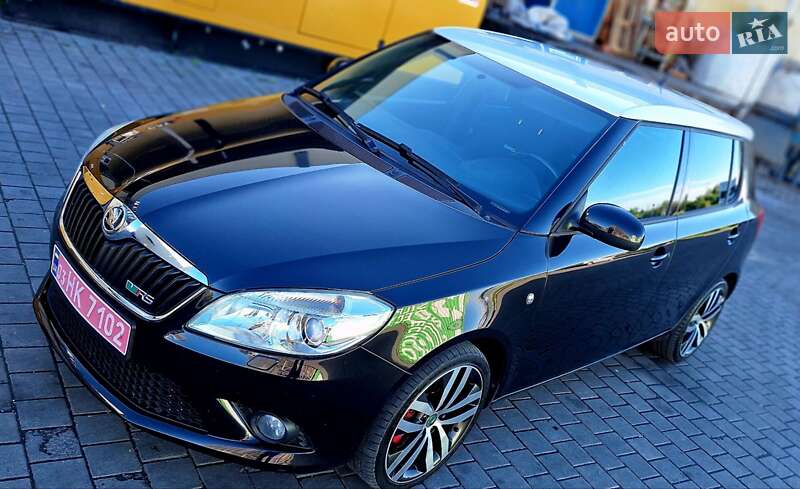 Хэтчбек Skoda Fabia 2010 в Львове