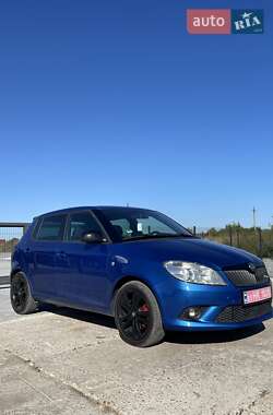 Хетчбек Skoda Fabia 2011 в Золочеві