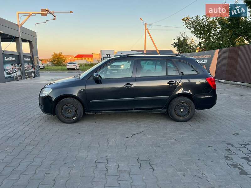 Универсал Skoda Fabia 2009 в Луцке
