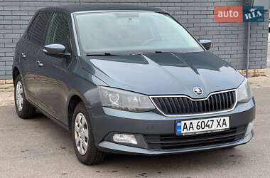 Хэтчбек Skoda Fabia 2018 в 