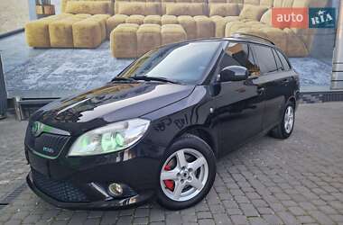 Універсал Skoda Fabia 2011 в Тернополі