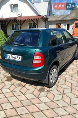 Хетчбек Skoda Fabia 2001 в 